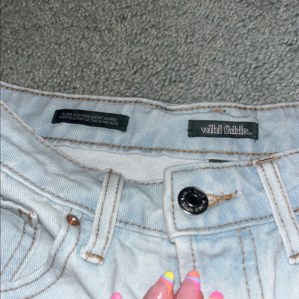 wild fable Light Wash Super High-rise Cutoff Frayed Denim Shorts - Picture 2 of 4